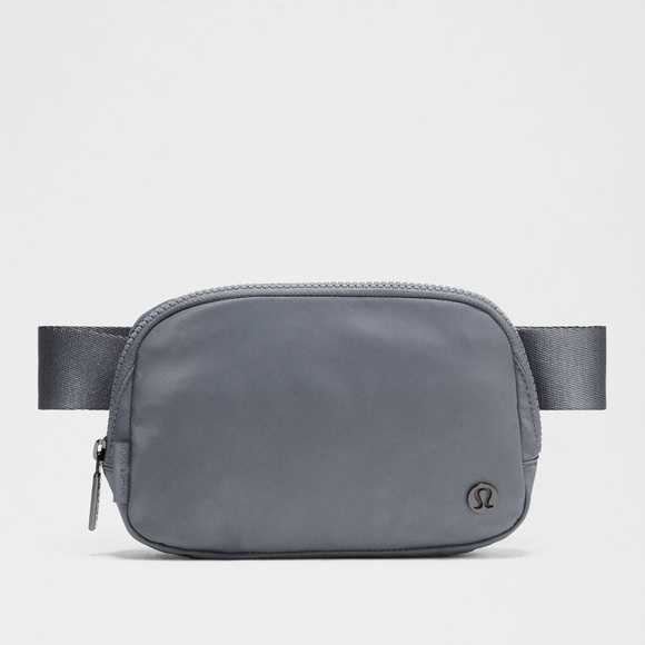 lululemon Everywhere Belt Bag 1L - Picture 1 of 6